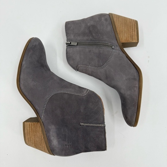 Frye Judith Western Seam Nubuck Leather Heeled Booties in Grey Womens Size 8.5 - Picture 2 of 9